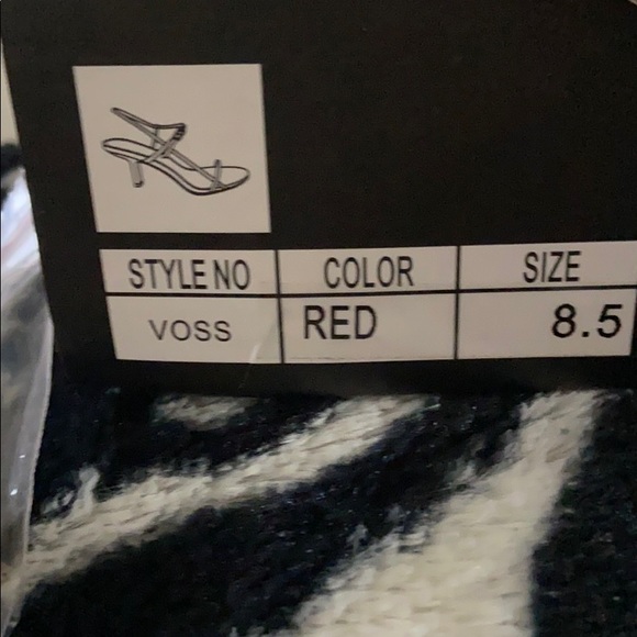 Fashion Nova Got It Right This Time Heels - Picture 3 of 8